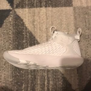 Size Eleven under armor Hovr havoc 4 clone